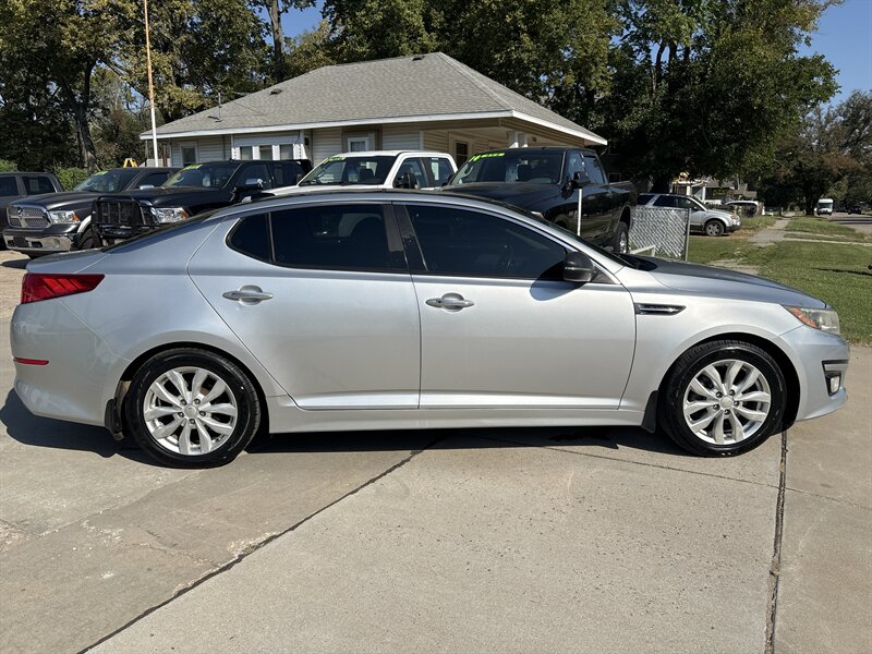 2015 Kia Optima EX   - Photo 6 - Topeka, KS 66608