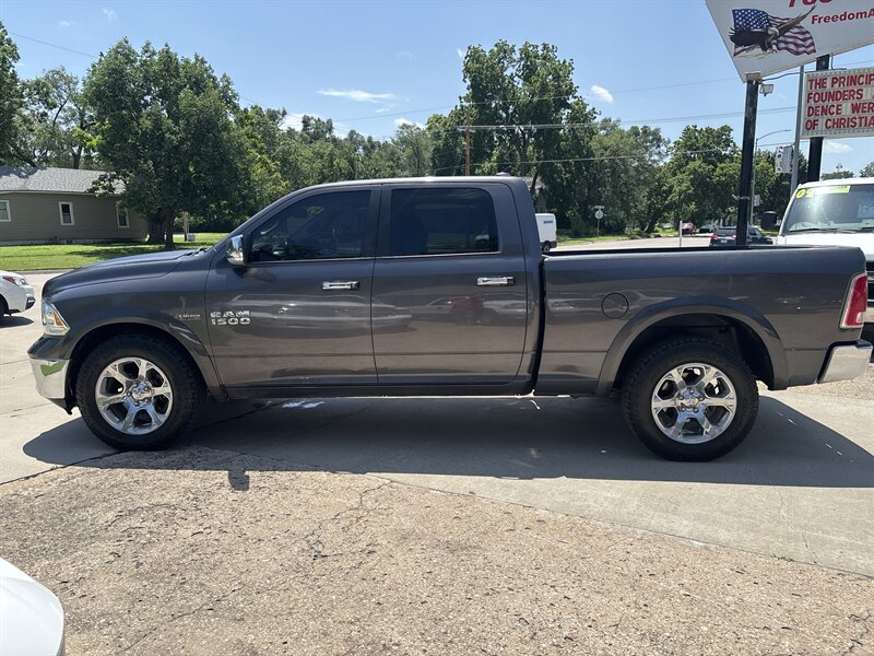 2015 RAM 1500 Laramie - Photo 2 - Topeka, KS 66608