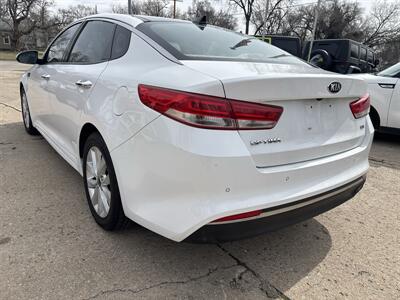 2016 Kia Optima EX - Photo 5 - Topeka, KS 66608