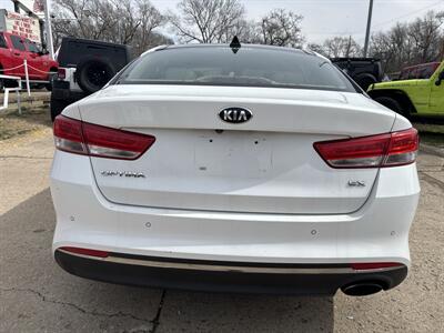 2016 Kia Optima EX - Photo 4 - Topeka, KS 66608