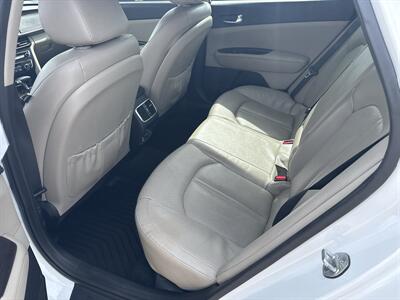 2016 Kia Optima EX - Photo 20 - Topeka, KS 66608