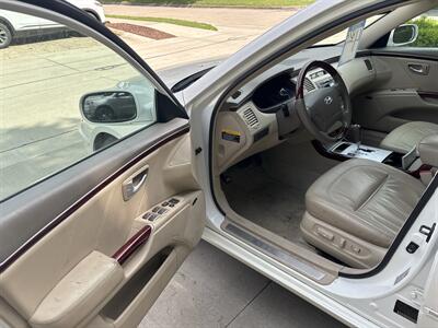 2006 Hyundai Azera SE - Photo 6 - Topeka, KS 66608
