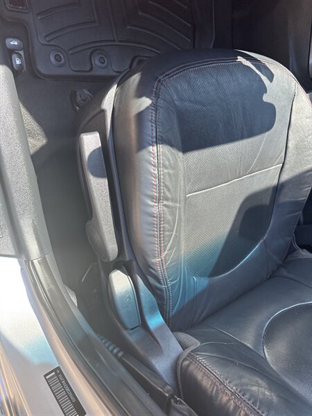 2011 Kia Forte SX   - Photo 13 - Topeka, KS 66608
