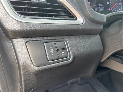 2020 Hyundai Accent SE   - Photo 18 - Topeka, KS 66608