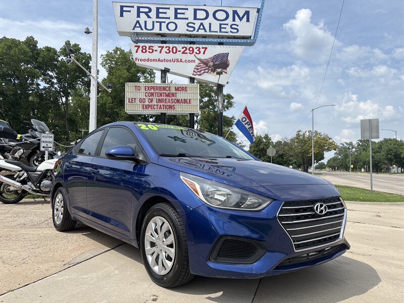 2020 Hyundai Accent SE  