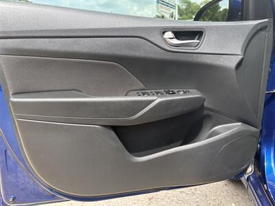 2020 Hyundai Accent SE   - Photo 14 - Topeka, KS 66608