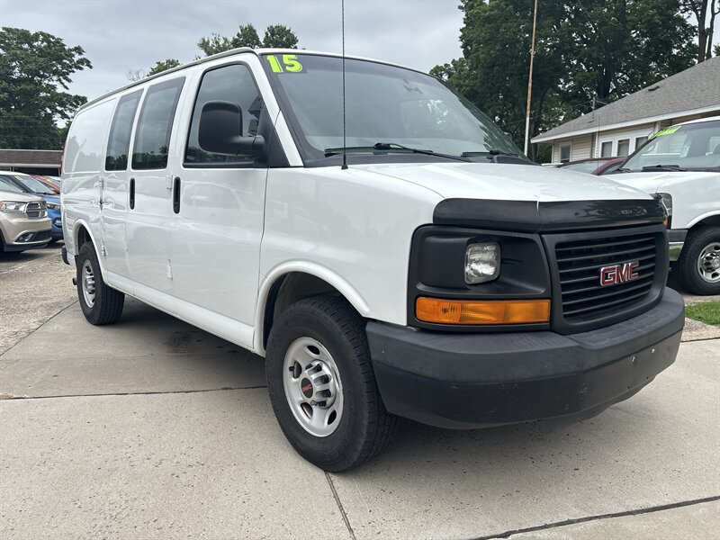 2015 GMC Savana 2500   - Photo 5 - Topeka, KS 66608