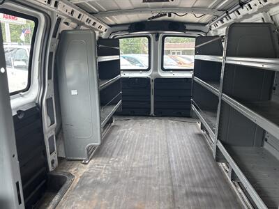 2015 GMC Savana 2500 - Photo 9 - Topeka, KS 66608