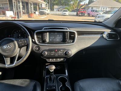 2018 Kia Sorento EX V6   - Photo 9 - Topeka, KS 66608