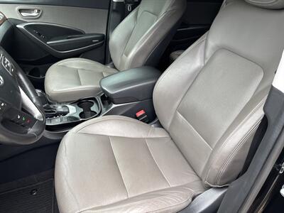2017 Hyundai SANTA FE SE   - Photo 14 - Topeka, KS 66608