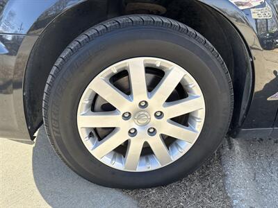 2015 Chrysler Town & Country Touring - Photo 6 - Topeka, KS 66608