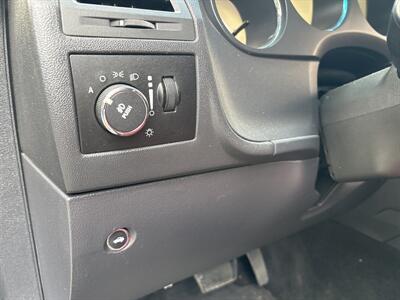 2013 Dodge Challenger R/T   - Photo 18 - Topeka, KS 66608