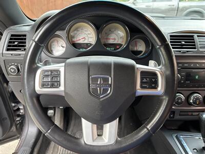 2013 Dodge Challenger R/T   - Photo 19 - Topeka, KS 66608