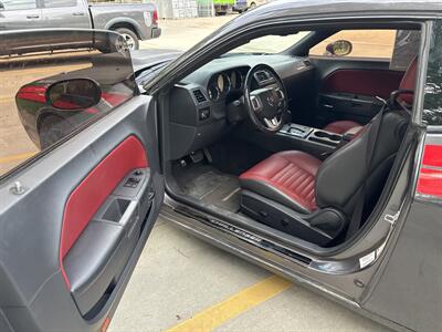 2013 Dodge Challenger R/T   - Photo 15 - Topeka, KS 66608