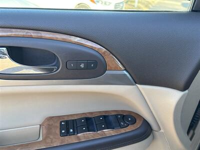 2012 Buick Enclave Leather   - Photo 15 - Topeka, KS 66608