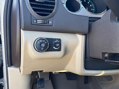 2012 Buick Enclave Leather   - Photo 17 - Topeka, KS 66608