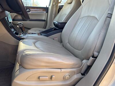 2012 Buick Enclave Leather   - Photo 14 - Topeka, KS 66608
