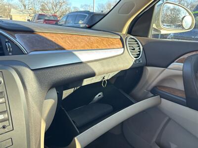 2012 Buick Enclave Leather   - Photo 27 - Topeka, KS 66608