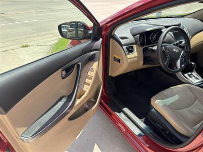 2013 Hyundai ELANTRA GLS - Photo 11 - Topeka, KS 66608