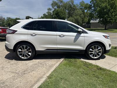 2016 Ford Edge Titanium - Photo 2 - Topeka, KS 66608