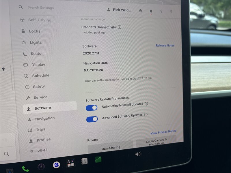 2024 Tesla Model Y Long Range   - Photo 15 - Topeka, KS 66608