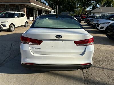 2016 Kia Optima EX   - Photo 7 - Topeka, KS 66608