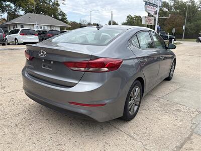 2018 Hyundai ELANTRA SEL - Photo 3 - Topeka, KS 66608