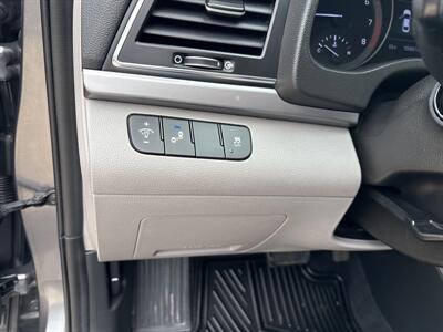 2018 Hyundai ELANTRA SEL - Photo 14 - Topeka, KS 66608