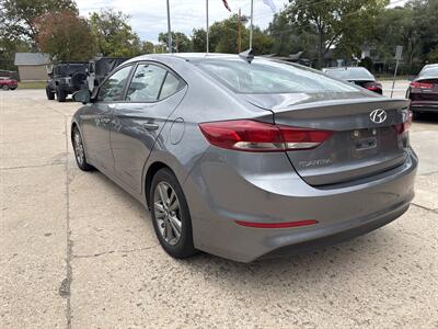 2018 Hyundai ELANTRA SEL - Photo 5 - Topeka, KS 66608