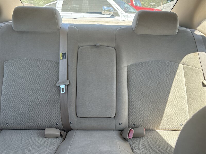 2006 Buick LaCrosse CX   - Photo 19 - Topeka, KS 66608