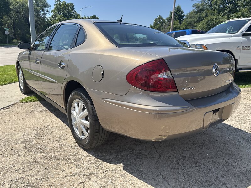 2006 Buick LaCrosse CX   - Photo 5 - Topeka, KS 66608