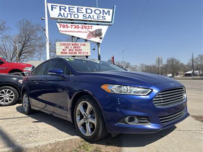 2015 Ford Fusion SE Sedan