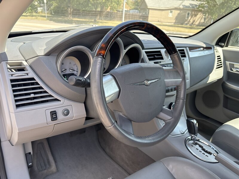 2008 Chrysler Sebring Limited   - Photo 14 - Topeka, KS 66608