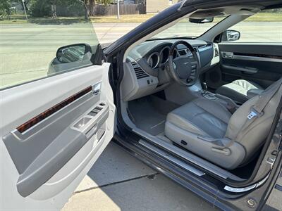 2008 Chrysler Sebring Limited - Photo 11 - Topeka, KS 66608