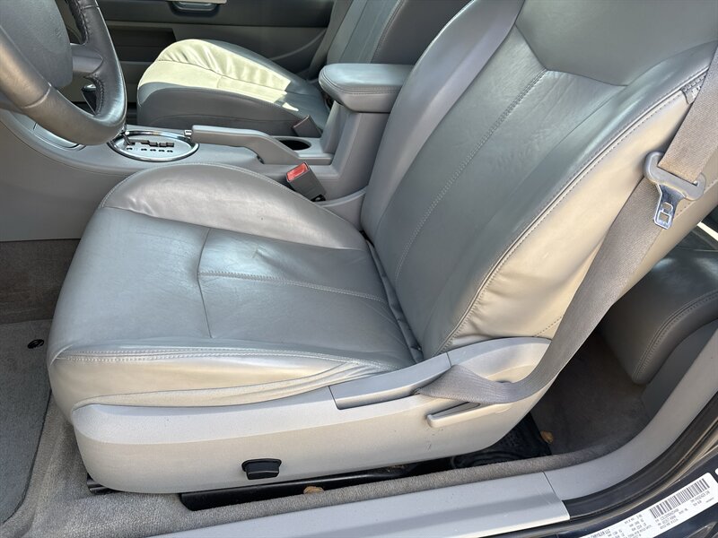 2008 Chrysler Sebring Limited   - Photo 13 - Topeka, KS 66608