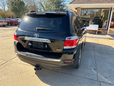 2013 Toyota Highlander Limited   - Photo 6 - Topeka, KS 66608