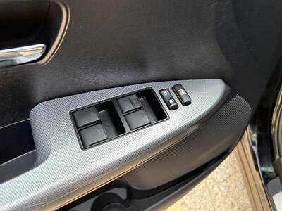2013 Toyota Venza LE   - Photo 13 - Topeka, KS 66608