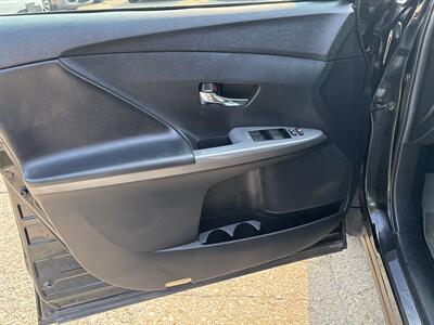 2013 Toyota Venza LE   - Photo 14 - Topeka, KS 66608