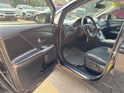 2013 Toyota Venza LE   - Photo 12 - Topeka, KS 66608