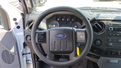 2013 Ford F-250 Super Duty XL   - Photo 16 - Topeka, KS 66608