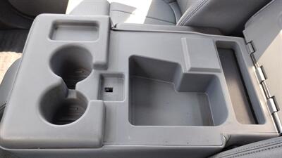 2013 Ford F-250 Super Duty XL   - Photo 21 - Topeka, KS 66608