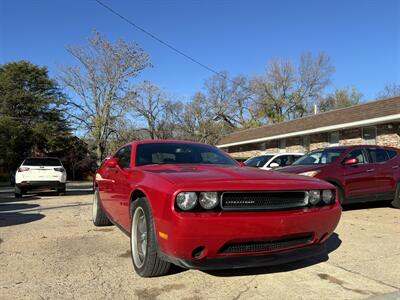 2013 Dodge Challenger SXT   - Photo 6 - Topeka, KS 66608