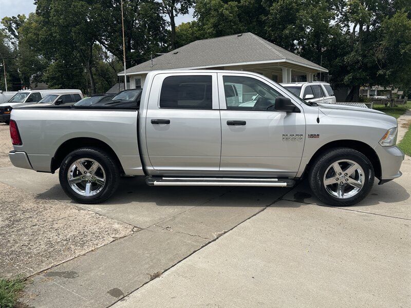 2016 RAM 1500 Tradesman   - Photo 5 - Topeka, KS 66608