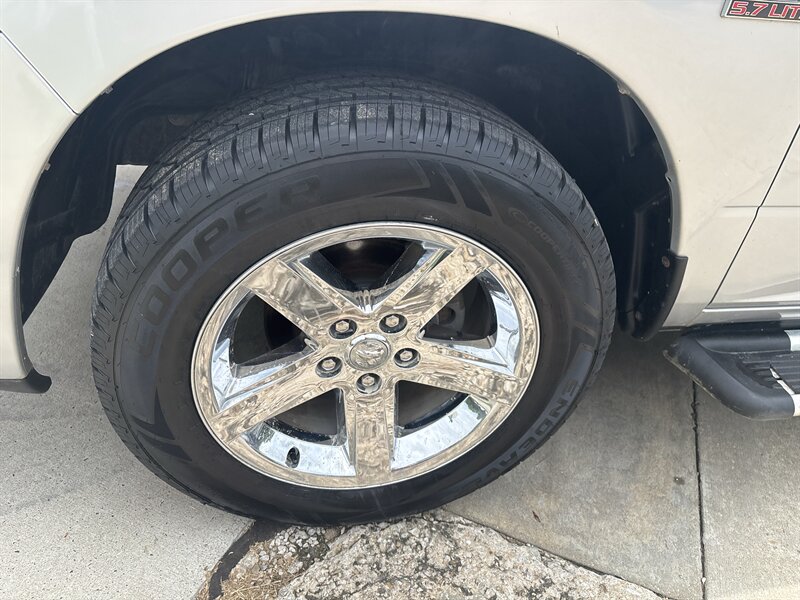 2016 RAM 1500 Tradesman   - Photo 7 - Topeka, KS 66608