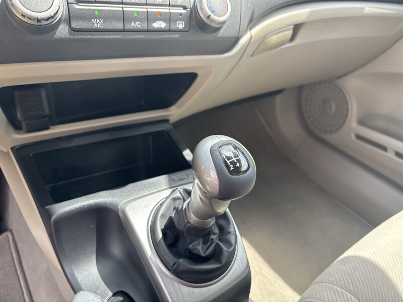 2011 Honda Civic LX   - Photo 16 - Topeka, KS 66608