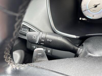 2022 Hyundai SANTA FE SEL   - Photo 13 - Topeka, KS 66608