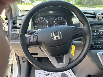 2011 Honda CR-V EX - Photo 16 - Topeka, KS 66608