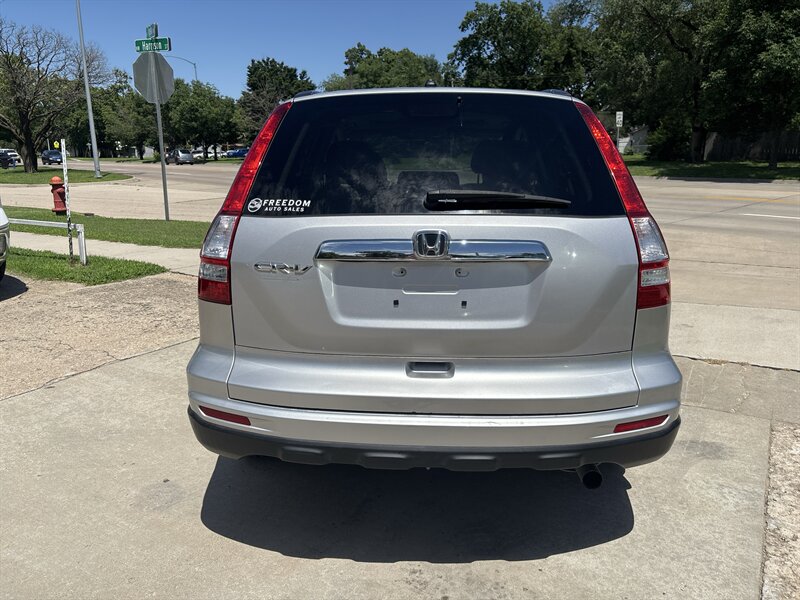 2011 Honda CR-V EX - Photo 4 - Topeka, KS 66608