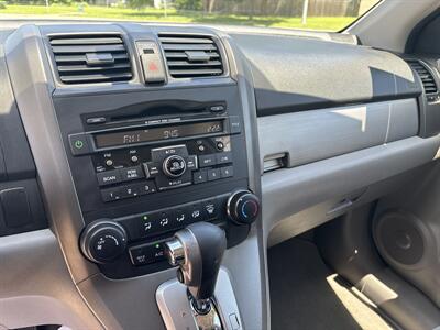 2011 Honda CR-V EX - Photo 18 - Topeka, KS 66608