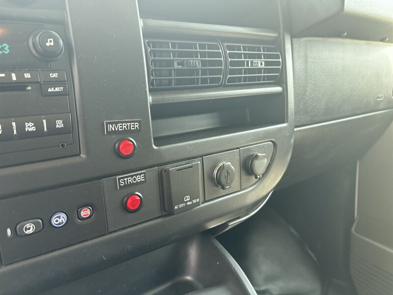 2015 Chevrolet Express 2500   - Photo 14 - Topeka, KS 66608